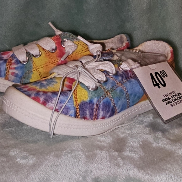 Children's shoes Size 11 - Picture 4 of 4